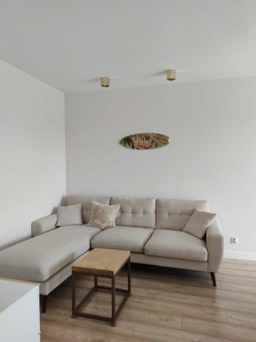 Mieszkanie 2-pokojowe Brzeg Dolny, ul. Bolesława Leśmiana. Zdjęcie 1