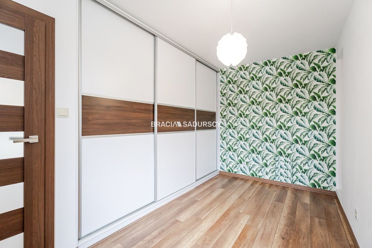 Mieszkanie 4-pokojowe Skawina, ul. Mikołaja Kopernika. Zdjęcie 17