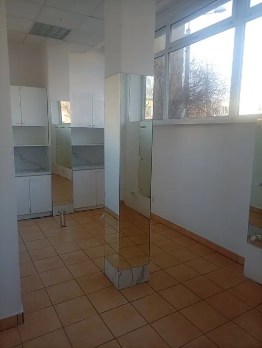 Lokal Węgrów, ul. marsz. Józefa Piłsudskiego. Zdjęcie 6