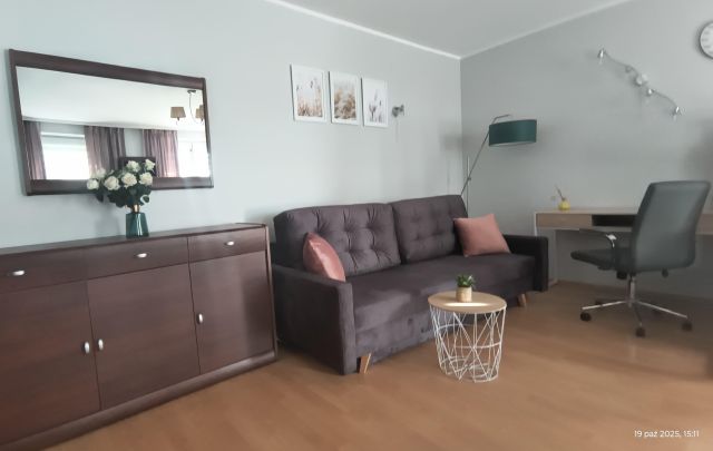 Mieszkanie 1-pokojowe Kraków Kurdwanów, ul. Łowienicka. Zdjęcie 1