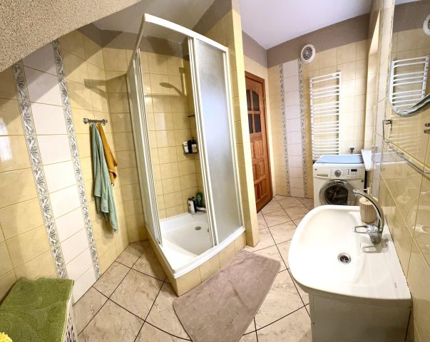 dom wolnostojący, 4 pokoje Sedranki. Zdjęcie 16