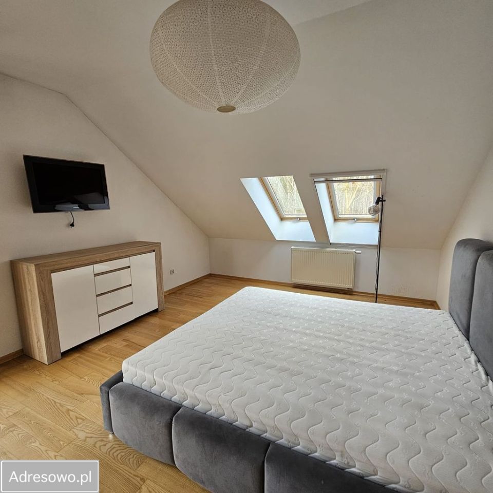 dom wolnostojący, 5 pokoi Ustanów. Zdjęcie 11