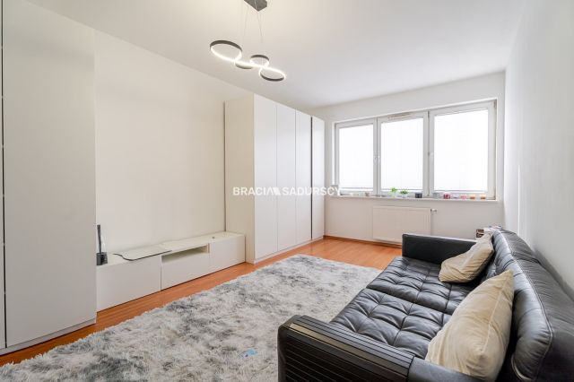 Mieszkanie 2-pokojowe Kraków Bronowice, ul. Stańczyka. Zdjęcie 3