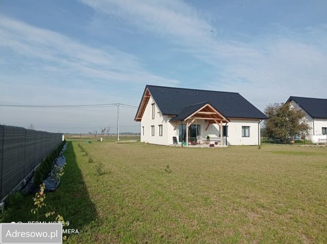 dom wolnostojący, 6 pokoi Złotniki Kujawskie. Zdjęcie 1