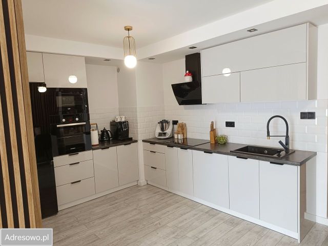 Mieszkanie 3-pokojowe Koszalin Centrum, ul. Norberta Barlickiego. Zdjęcie 1