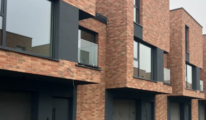 dom szeregowy, 6 pokoi Warszawa Wilanów, ul. Wiedeńska