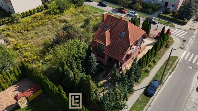 dom wolnostojący, 5 pokoi Turka, ul. Jesionowa. Zdjęcie 2