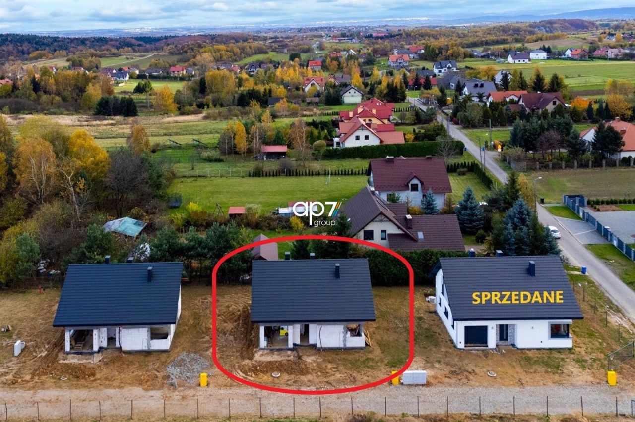 dom wolnostojący, 6 pokoi Czajowice. Zdjęcie 2