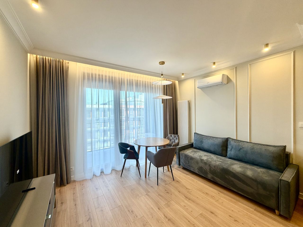 Mieszkanie 2-pokojowe Warszawa Wilanów, ul. Holzera. Zdjęcie 2