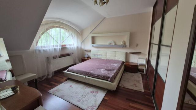 dom wolnostojący, 5 pokoi Piaseczno Zalesie Dolne. Zdjęcie 14