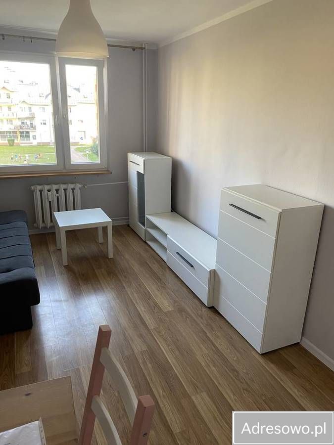 Mieszkanie 2-pokojowe Jelenia Góra Zabobrze, ul. Jana Kiepury. Zdjęcie 2