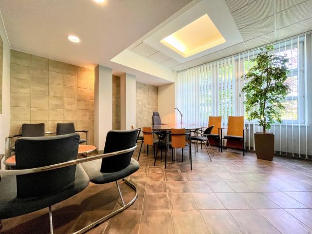 Biuro Rzeszów Baranówka, ul. Stanisława Mikołajczyka. Zdjęcie 6