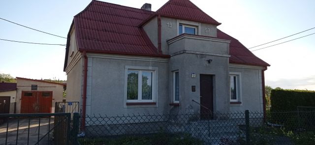 dom wolnostojący, 5 pokoi Wąbrzeźno, ul. Sportowa. Zdjęcie 1