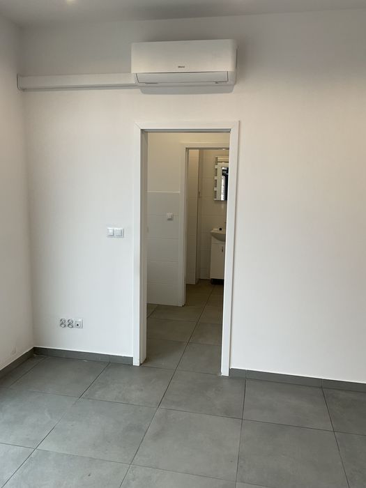 Lokal Unisław, ul. Wiślana. Zdjęcie 3