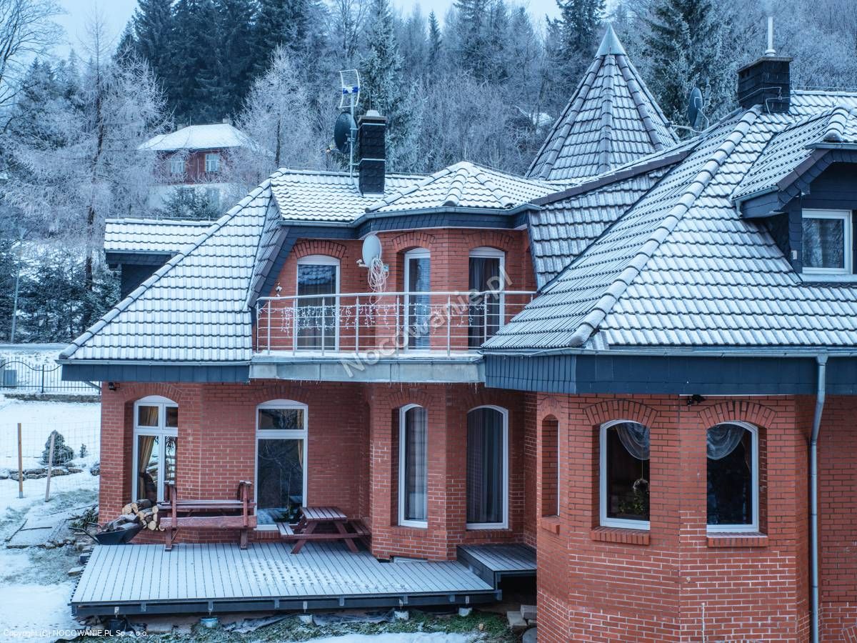 dom wolnostojący, 16 pokoi Karpacz Bierutowice, ul. Podleśna. Zdjęcie 17