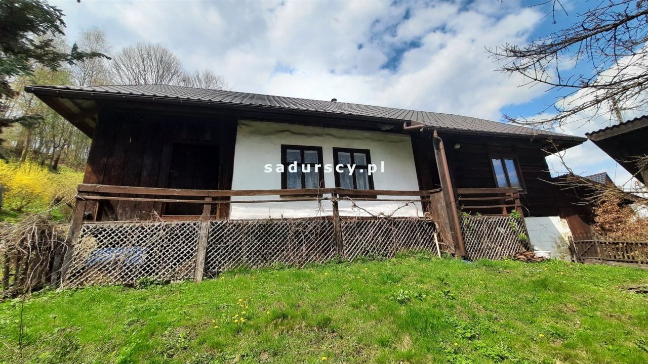 dom wolnostojący, 2 pokoje Sucha Beskidzka, ul. Podksięże. Zdjęcie 1