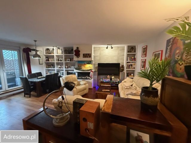 Mieszkanie 4-pokojowe Warszawa Kabaty, ul. Kazimierza Jeżewskiego. Zdjęcie 1