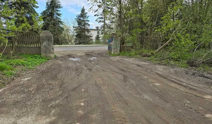 Działka inwestycyjna Ostrowiec