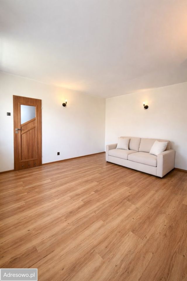 dom wolnostojący, 2 pokoje Darłowo Darłówko, ul. Chińska. Zdjęcie 9