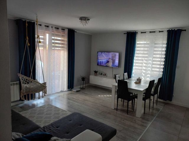 Mieszkanie 3-pokojowe Żmigród, ul. Kolejowa. Zdjęcie 1