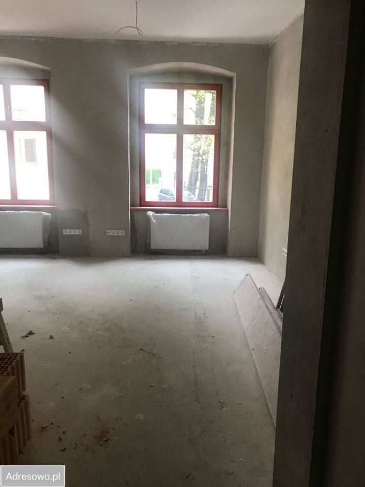 Lokal Legnica Centrum, ul. Powstańców Śląskich. Zdjęcie 5