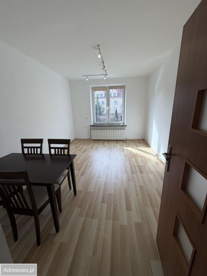 Mieszkanie 2-pokojowe Pyskowice, ul. Szopena Boczna. Zdjęcie 4