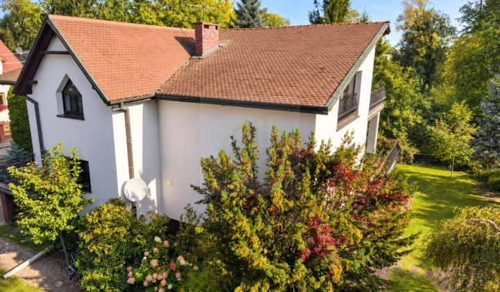dom wolnostojący, 8 pokoi Grodzisk Mazowiecki