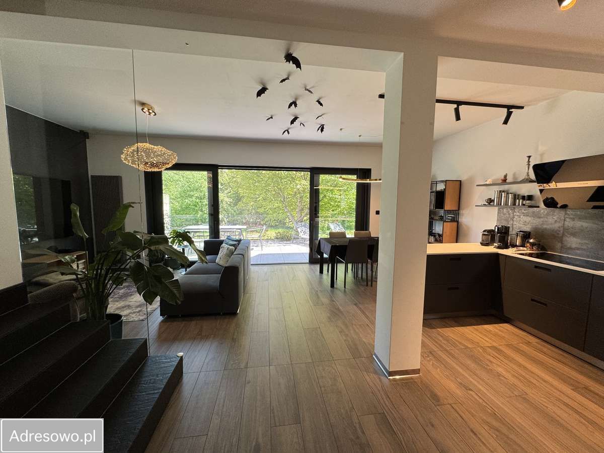 bliźniak, 5 pokoi Zielonki, ul. Krakowskie Przedmieście. Zdjęcie 11