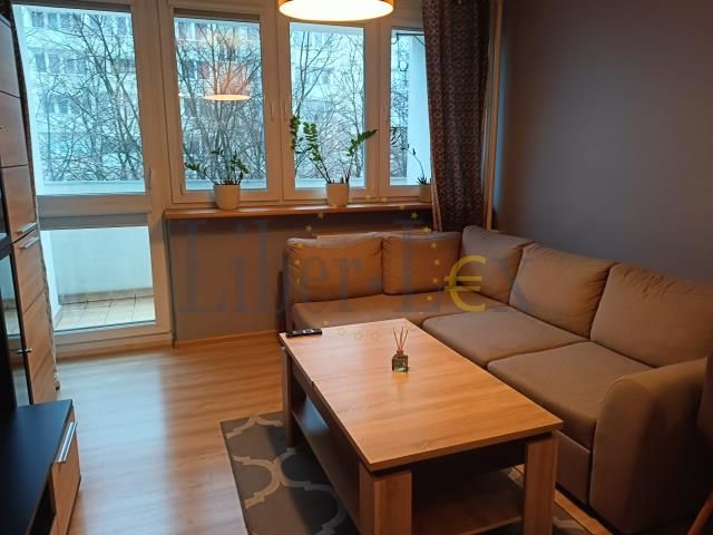 Mieszkanie 2-pokojowe Warszawa Praga-Południe, al. Stanów Zjednoczonych. Zdjęcie 2