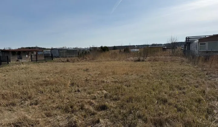 Działka rekreacyjna Ostrowo