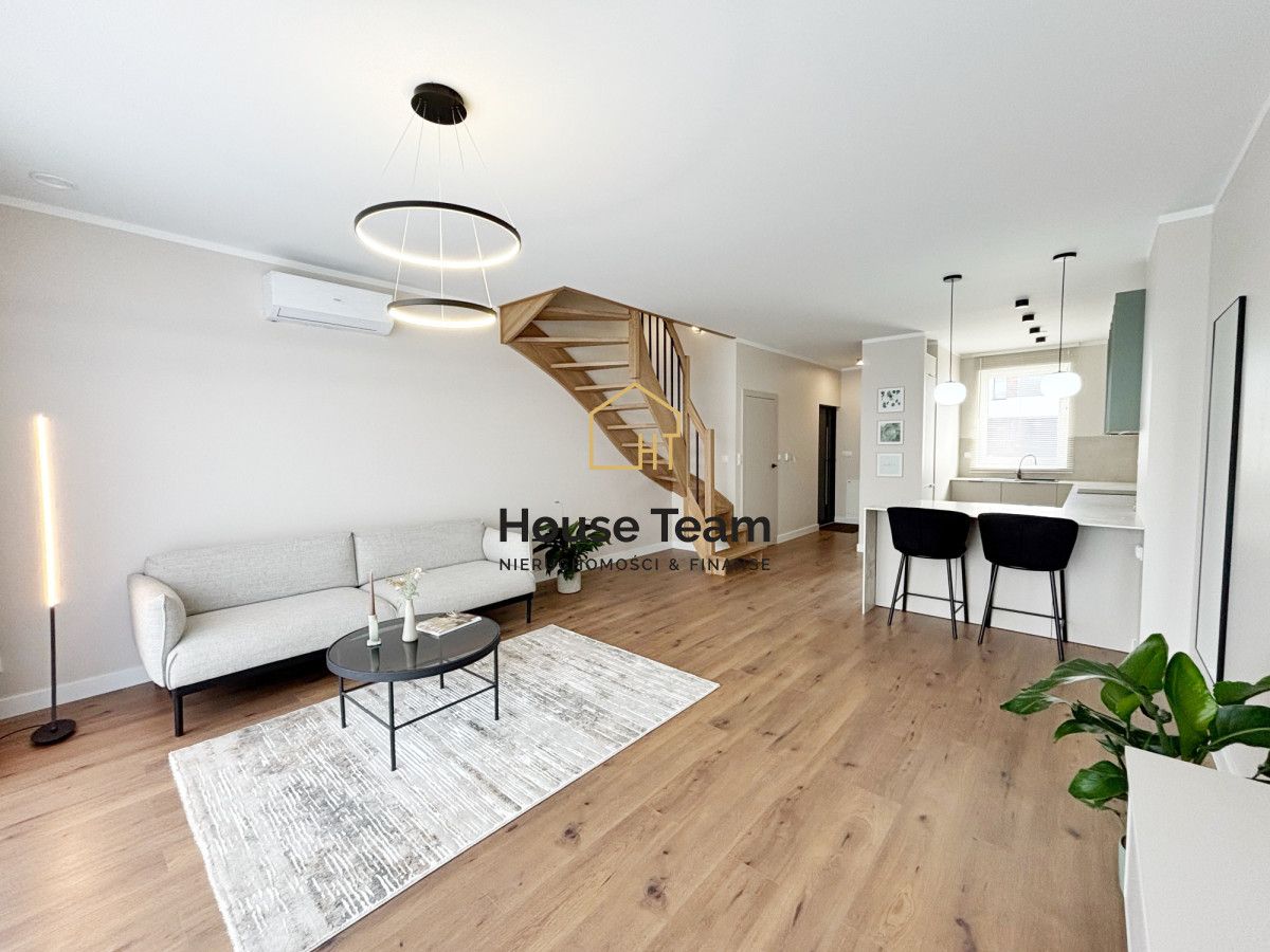 Mieszkanie 4-pokojowe Łochowo. Zdjęcie 2