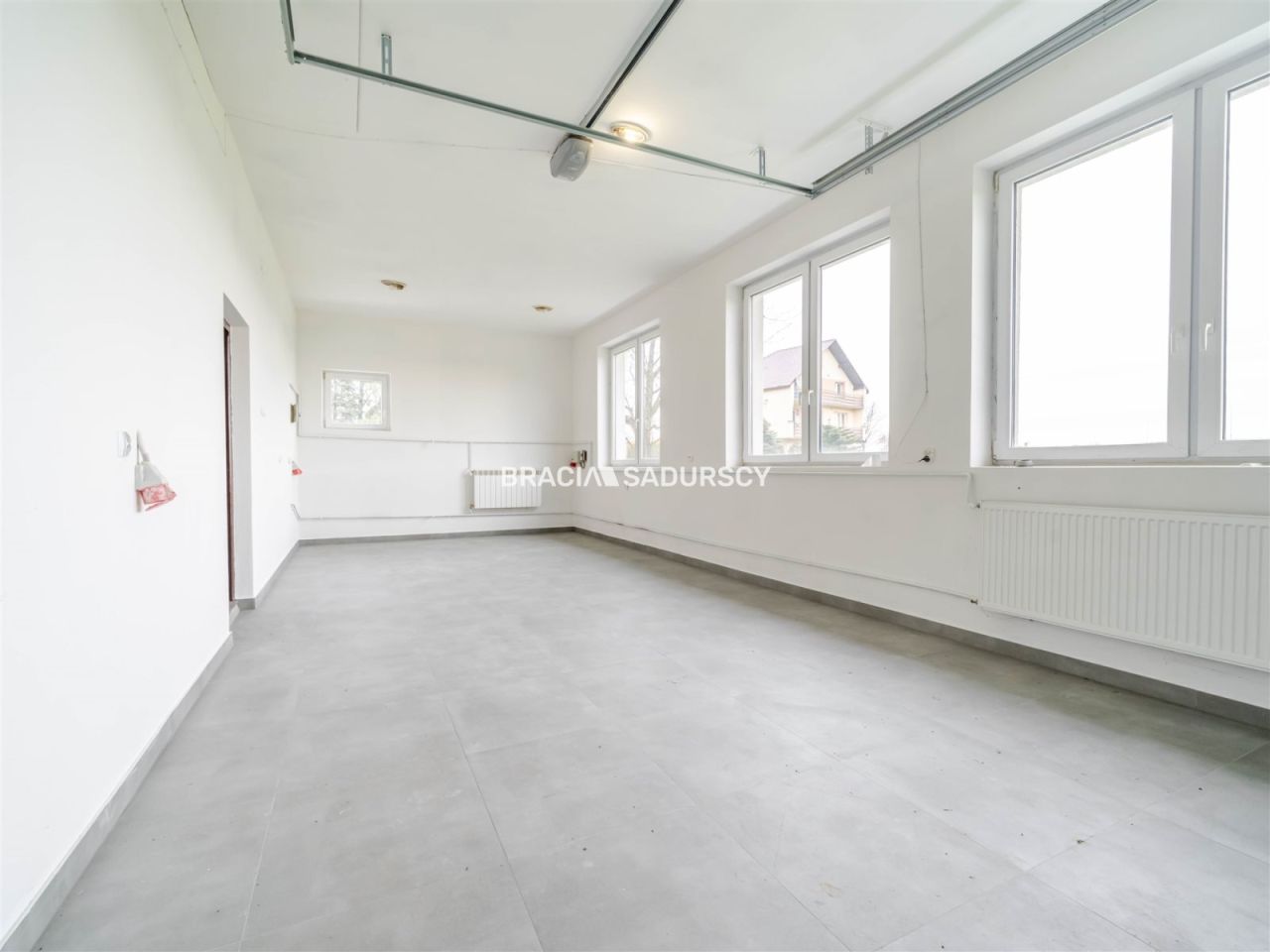 dom wolnostojący, 5 pokoi Krzyszkowice. Zdjęcie 20