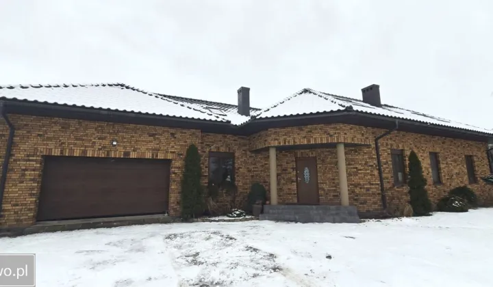 dom wolnostojący, 7 pokoi Brzeziny, ul. Spacerowa