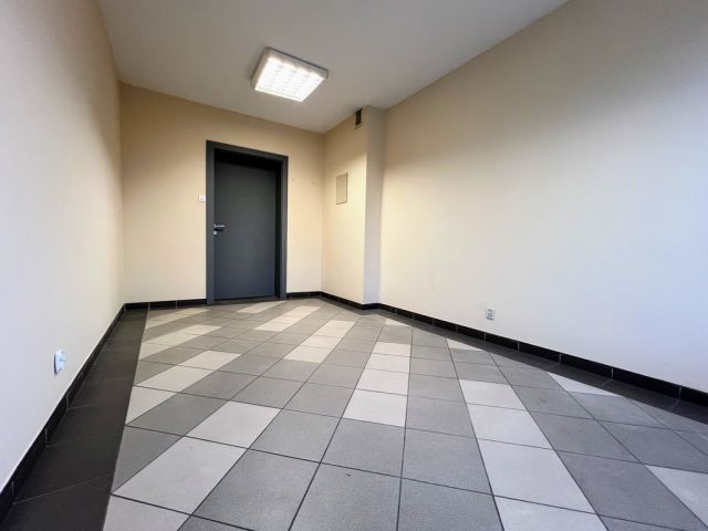 Biuro Rzeszów, ul. Przy Torze. Zdjęcie 1