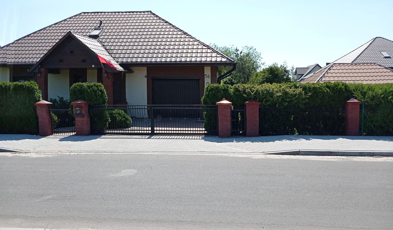 dom wolnostojący, 4 pokoje Izbica Kujawska Morele, ul. Morelowa