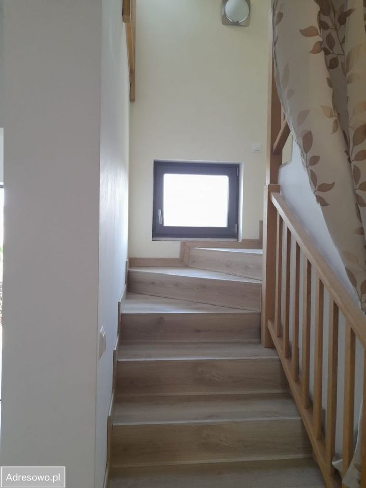 dom wolnostojący, 6 pokoi Chomiąża Szlachecka. Zdjęcie 14