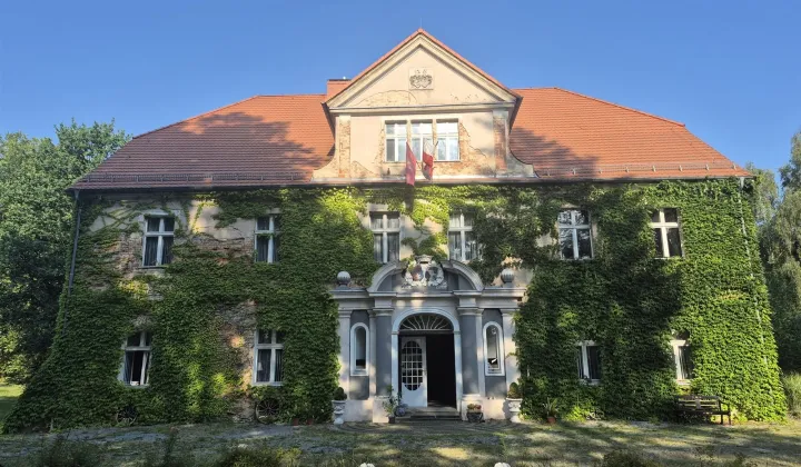 Nieruchomość komercyjna Koźmice