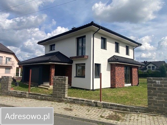 dom wolnostojący, 5 pokoi Zabrze Grzybowice. Zdjęcie 1