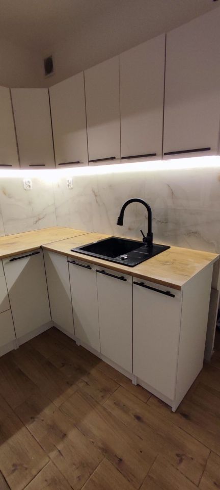 Mieszkanie 3-pokojowe Koło, ul. Henryka Sienkiewicza. Zdjęcie 2