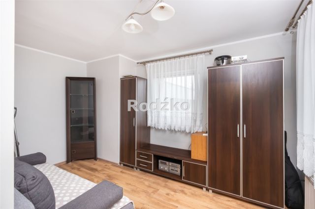 dom wolnostojący, 9 pokoi Bydgoszcz Czyżkówko, ul. Wiejska. Zdjęcie 14