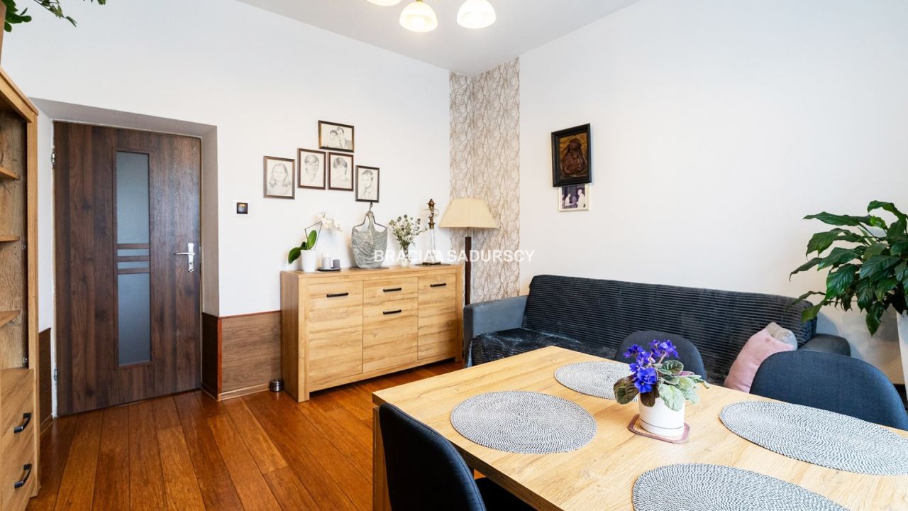 kamienica, 7 pokoi Kraków Podgórze, ul. Płaszowska. Zdjęcie 16