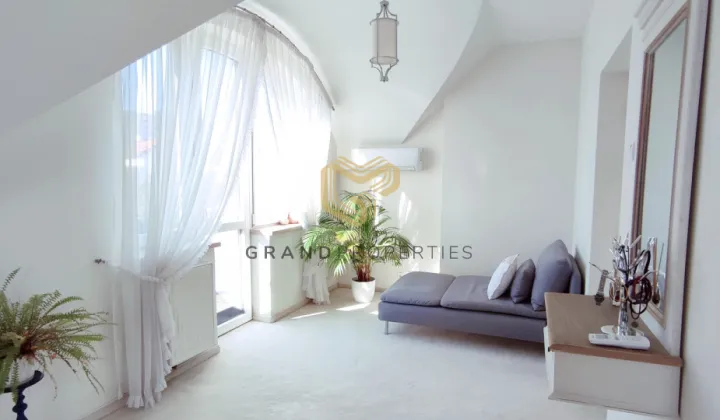 dom wolnostojący, 5 pokoi Warszawa Targówek, ul. Ostródzka