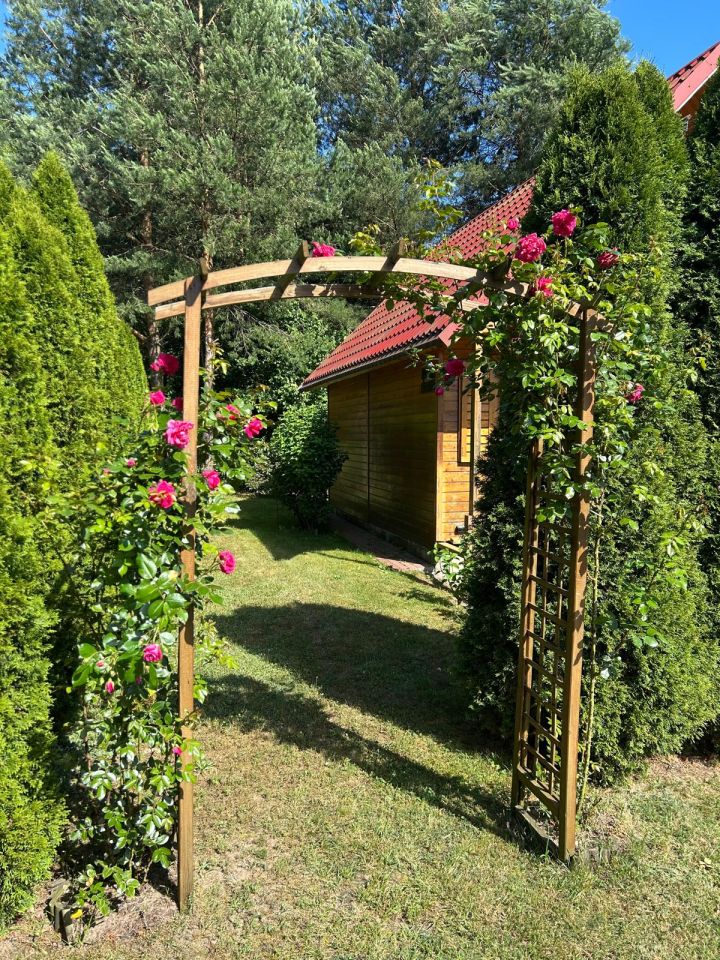 dom wolnostojący, 3 pokoje Hutki. Zdjęcie 4