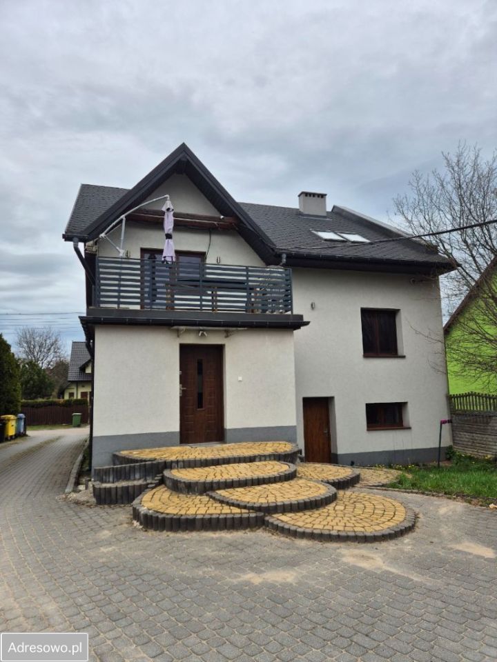 dom wolnostojący, 7 pokoi Dąbrowa Górnicza Tucznawa, ul. Przymiarki