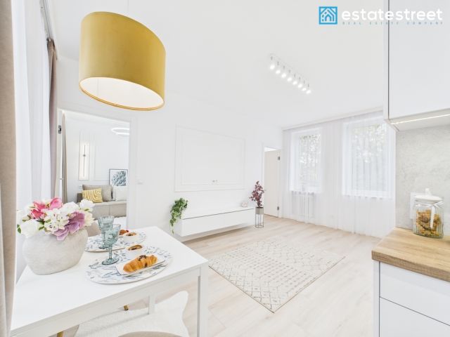 Mieszkanie 3-pokojowe Kraków, os. Stalowe. Zdjęcie 4