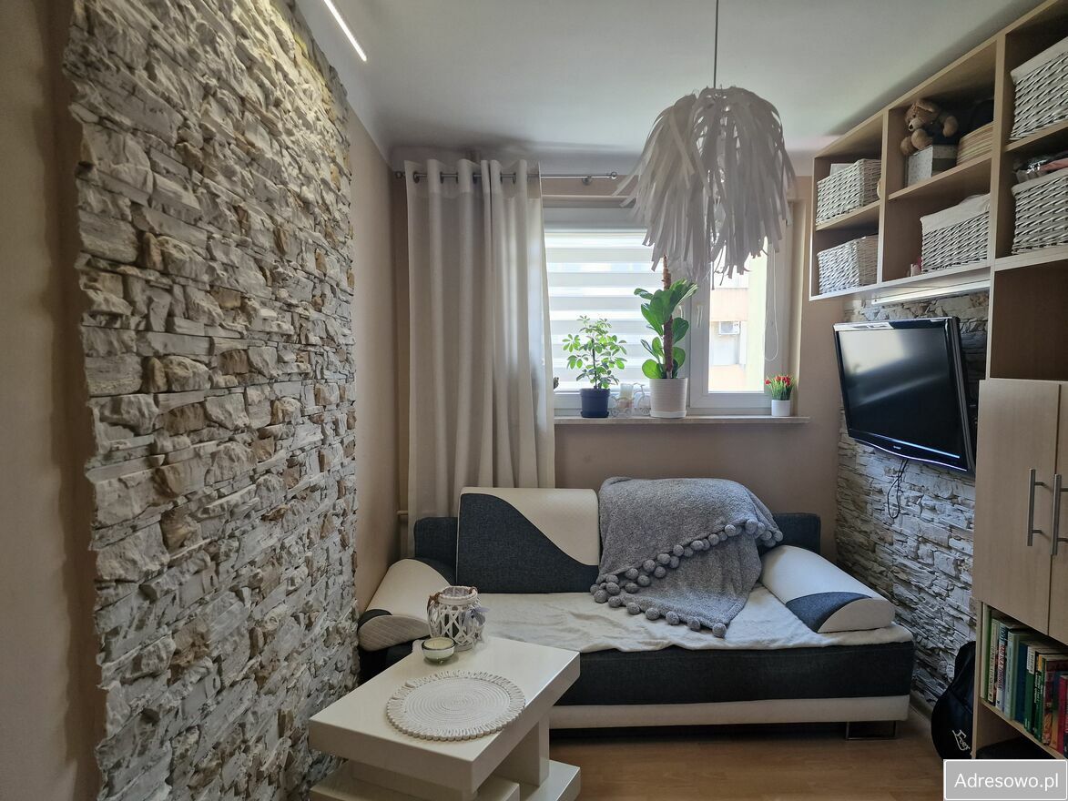 Mieszkanie 3-pokojowe Poddębice, ul. Południowa. Zdjęcie 6