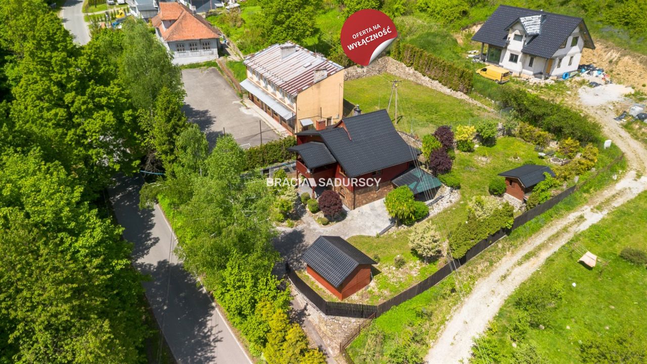 dom wolnostojący, 5 pokoi Brzyna