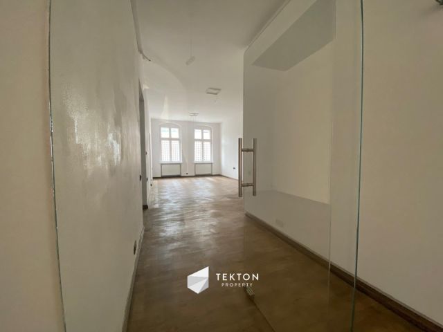 Mieszkanie 3-pokojowe Poznań Stare Miasto, ul. Franciszka Ratajczaka. Zdjęcie 32