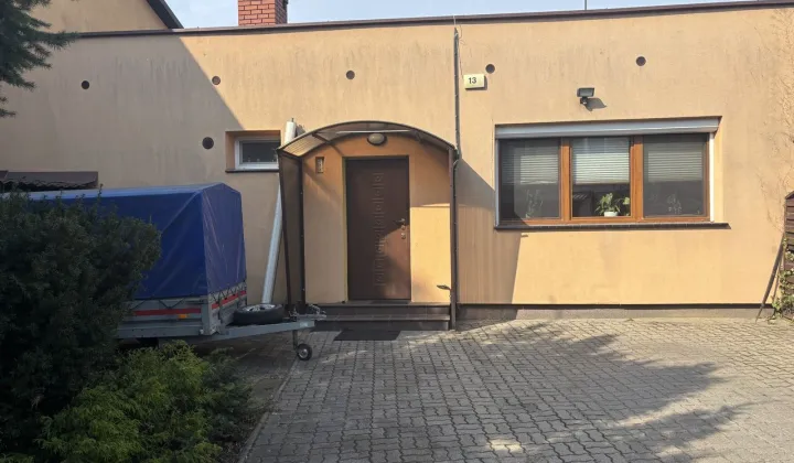 dom wolnostojący, 3 pokoje Warszawa Zacisze, ul. Seledynowa