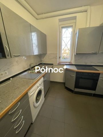 dom wolnostojący, 6 pokoi Bolesławiec, ul. Konradowska. Zdjęcie 8